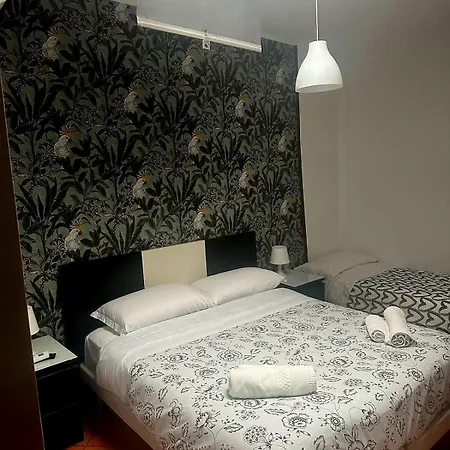 Πανσιόν Happy House In Piazza Zama