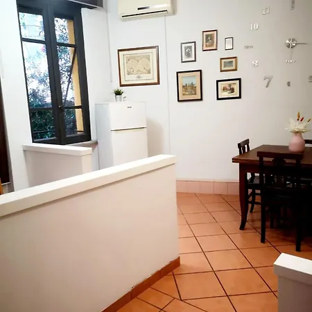 Happy House In Piazza Zama Πανσιόν Ρώμη