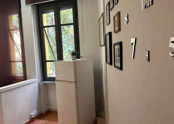 Happy House In Piazza Zama Casa de hóspedes Roma