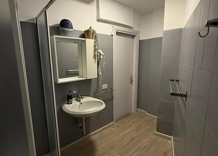 Casa de hóspedes Happy House In Piazza Zama Roma